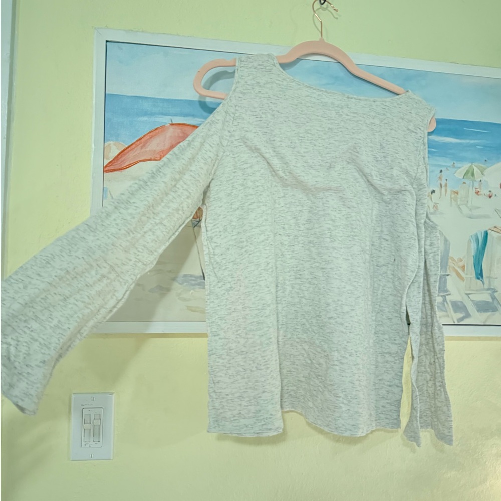 LOFT Women's Light Gray Cold Shoulder Top
